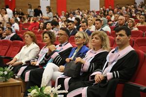 İİBF 2022 Mezuniyet Töreni