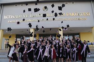 Mimarlık ve Tasarım Fakültesi 2022 Mezuniyet Töreni