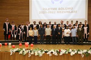 İİBF 2022 Mezuniyet Töreni