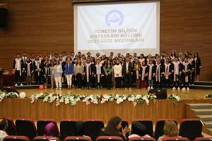 İİBF 2022 Mezuniyet Töreni