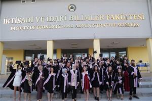 Mimarlık ve Tasarım Fakültesi 2022 Mezuniyet Töreni